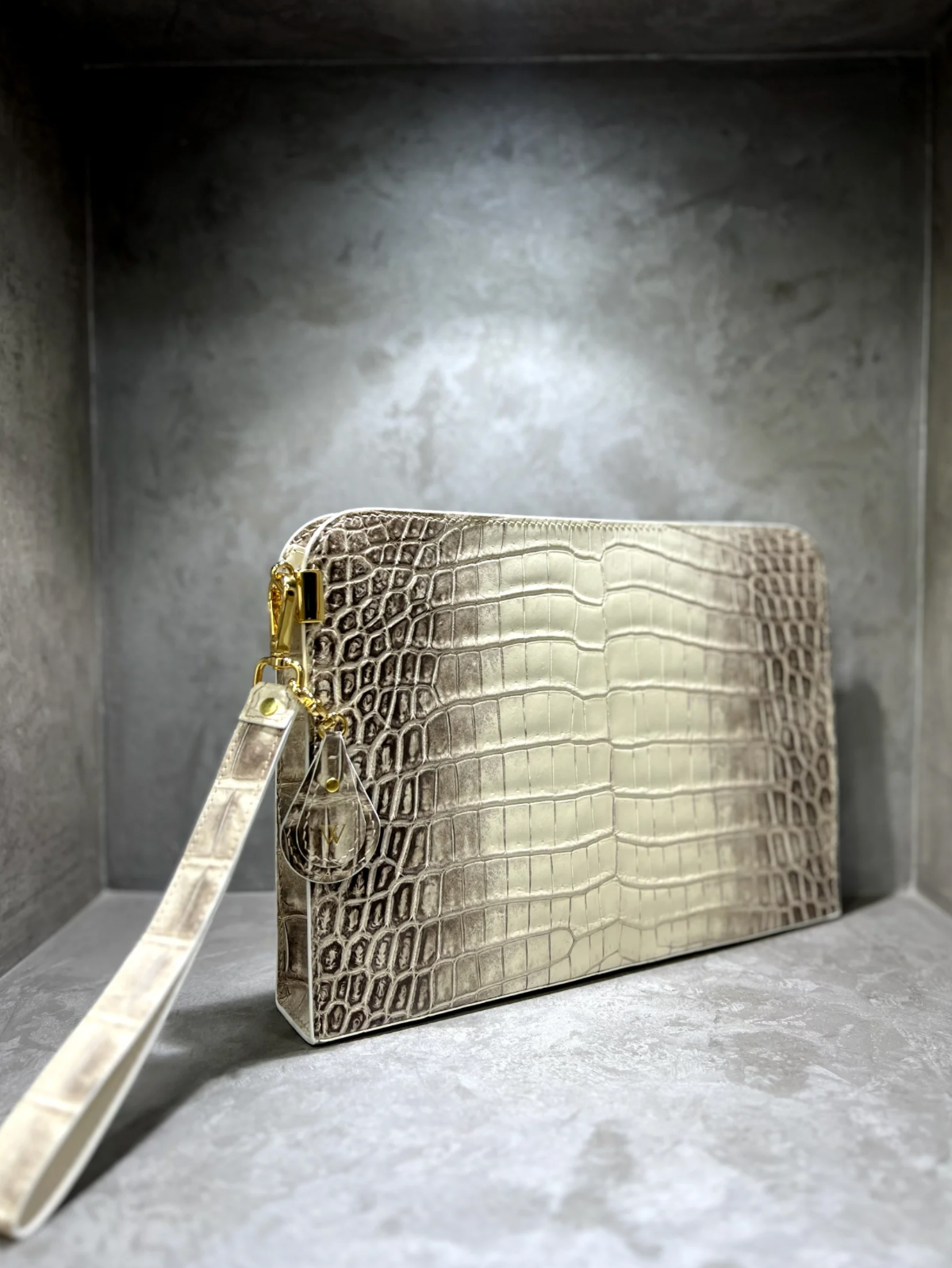 Hymalaya Crocodile Skin Clatch